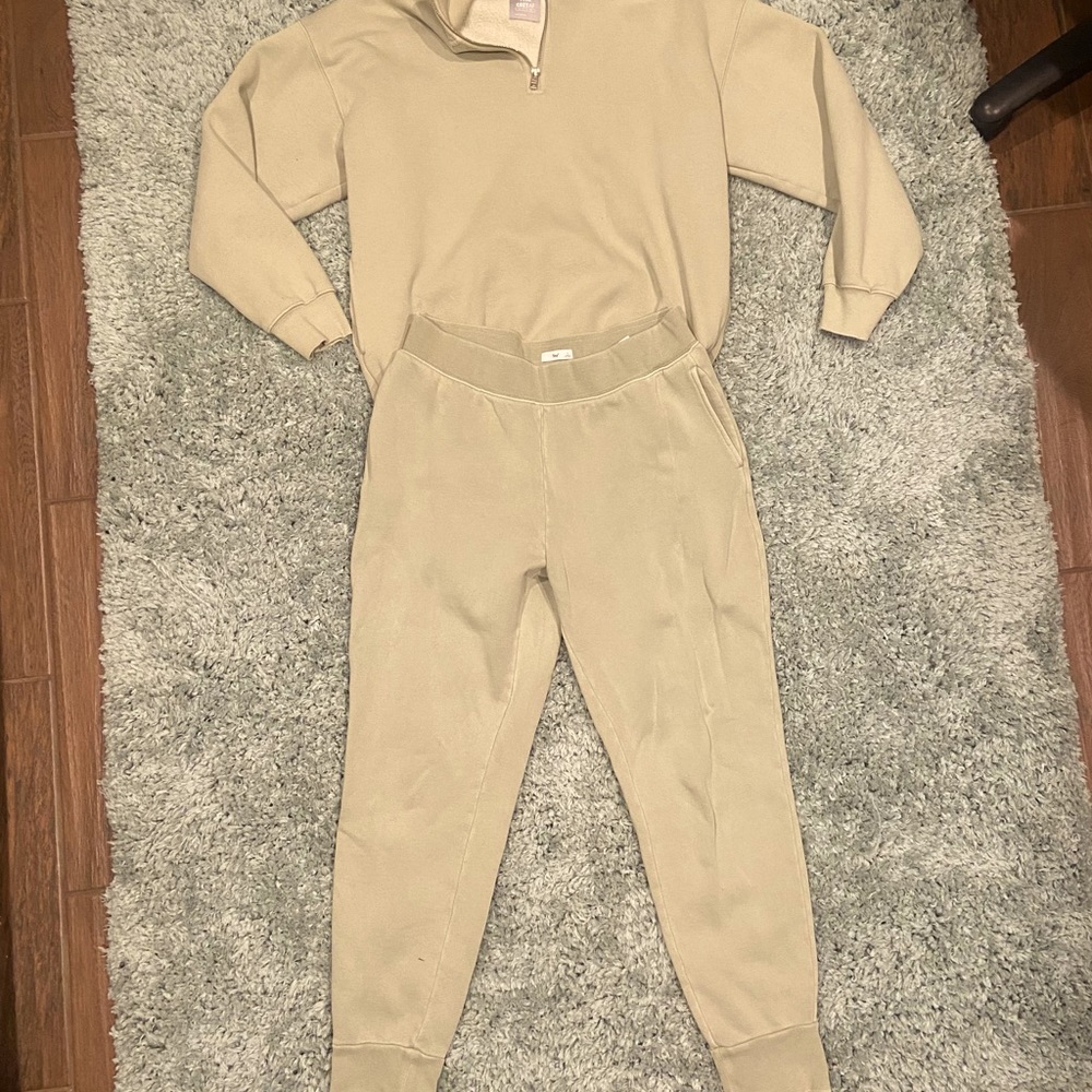 Aritzia TNA Sweatsuit: Half Zip Pullover and Boyfriend Sweatpants